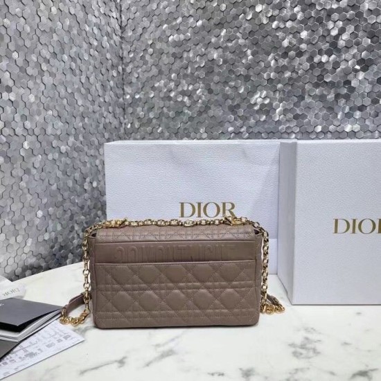Replica Borsa Dior Caro Media Cannage Talpa Replica Borsa Dior Caro Media Cannage Talpa