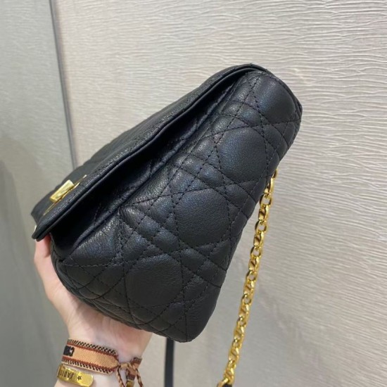 Replica Borsa Caro Dior Grande Cannage Nera Replica Borsa Caro Dior Grande Cannage Nera
