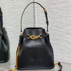 Borsa a secchiello media Dior C'est Saddle in pelle di vitello nera