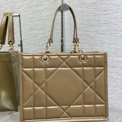 Borsa tote Dior Essential media Nocciola Archicannage