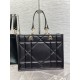 Replica Borsa tote media Dior Essential Archicannage nera Replica Borsa tote media Dior Essential Archicannage nera