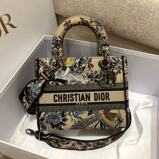 Replica Borsa Dior Medium Lady D-Lite con ricamo Jardin d'Hiver beige Replica Borsa Dior Medium Lady D-Lite con ricamo Jardin d'Hiver beige