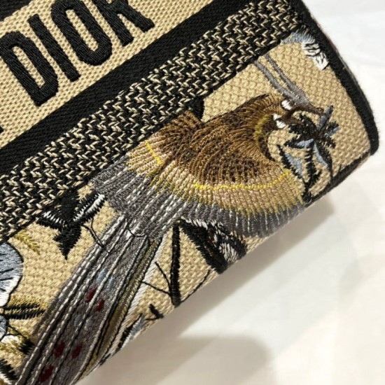 Replica Borsa Dior Medium Lady D-Lite con ricamo Jardin d'Hiver beige Replica Borsa Dior Medium Lady D-Lite con ricamo Jardin d'Hiver beige