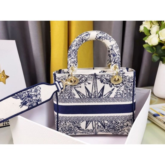 Replica Borsa Dior Medium Lady D-Lite Multicolor Ricamo Rêve d'Infini Blu