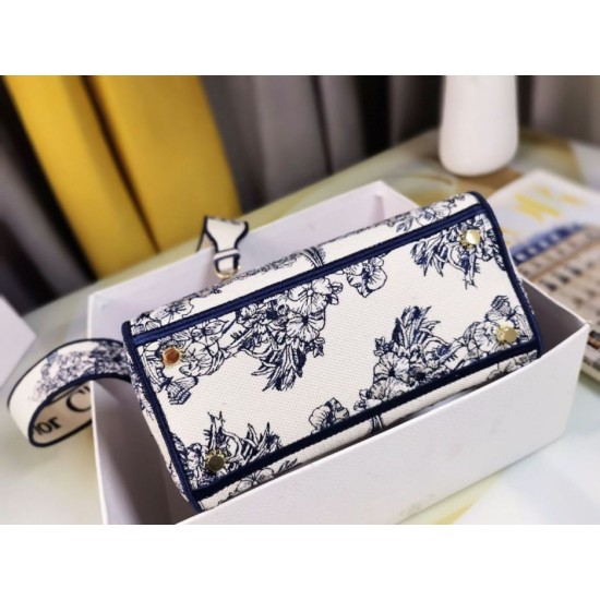 Replica Borsa Dior Medium Lady D-Lite Multicolor Ricamo Rêve d'Infini Blu