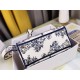 Replica Borsa Dior Medium Lady D-Lite Multicolor Ricamo Rêve d'Infini Blu