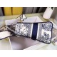 Replica Borsa Dior Medium Lady D-Lite Multicolor Ricamo Rêve d'Infini Blu