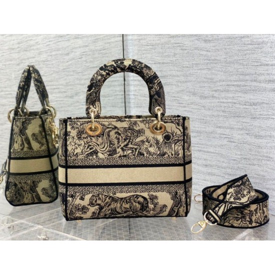 Replica Borsa Dior Medium Lady D-Lite Toile de Jouy Ricamo Marrone Replica Borsa Dior Medium Lady D-Lite Toile de Jouy Ricamo Marrone