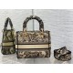 Replica Borsa Dior Medium Lady D-Lite Toile de Jouy Ricamo Marrone Replica Borsa Dior Medium Lady D-Lite Toile de Jouy Ricamo Marrone