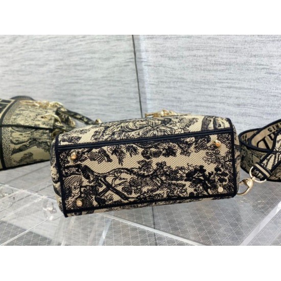 Replica Borsa Dior Medium Lady D-Lite Toile de Jouy Ricamo Marrone Replica Borsa Dior Medium Lady D-Lite Toile de Jouy Ricamo Marrone