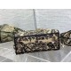Replica Borsa Dior Medium Lady D-Lite Toile de Jouy Ricamo Marrone Replica Borsa Dior Medium Lady D-Lite Toile de Jouy Ricamo Marrone