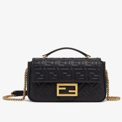 Borsa midi Fendi Baguette con catena in nappa nera