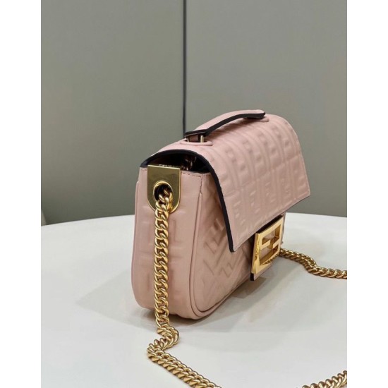 Replica Borsa Midi Fendi Baguette Chain Nappa Rosa Replica Borsa Midi Fendi Baguette Chain Nappa Rosa