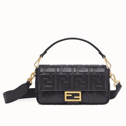 Borsa baguette media Fendi motivo FF nera