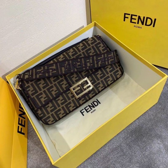 Replica Borsa grande Fendi Baguette in tessuto FF con finiture nere Replica Borsa grande Fendi Baguette in tessuto FF con finiture nere
