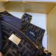 Replica Borsa grande Fendi Baguette in tessuto FF con finiture nere Replica Borsa grande Fendi Baguette in tessuto FF con finiture nere