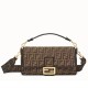 Replica Borsa grande Fendi Baguette in tessuto FF con finiture nere Replica Borsa grande Fendi Baguette in tessuto FF con finiture nere