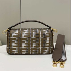 Borsa Fendi Baguette 8BR600 in lana pied de poule con ricamo FF Marrone
