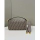 Replica Borsa Fendi 8BR600 Baguette Chain Midi FF in tessuto tapestry grigio Replica Borsa Fendi 8BR600 Baguette Chain Midi FF in tessuto tapestry grigio