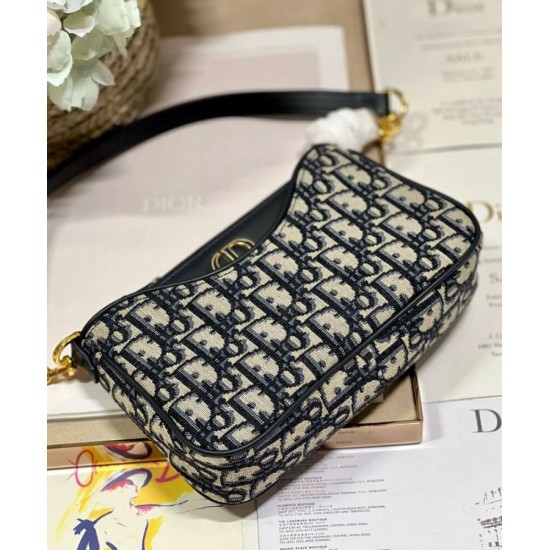 Replica Mini borsa Christian Dior 30 Montaigne Hobo Avenue Blu scuro Replica Mini borsa Christian Dior 30 Montaigne Hobo Avenue Blu scuro