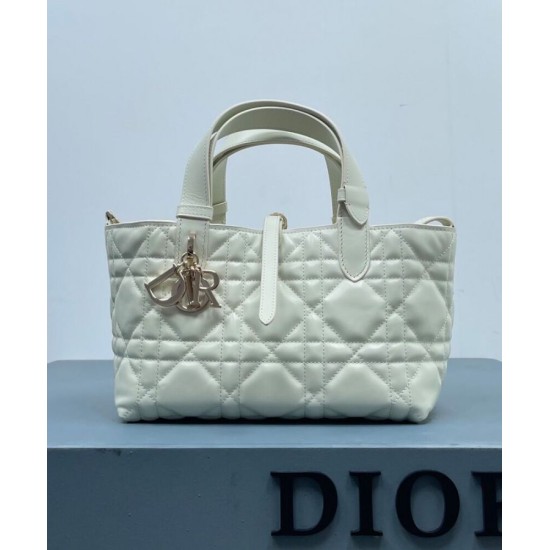 Replica Christian Dior Borsa Dior Toujours piccola/media crema Replica Christian Dior Borsa Dior Toujours piccola/media crema