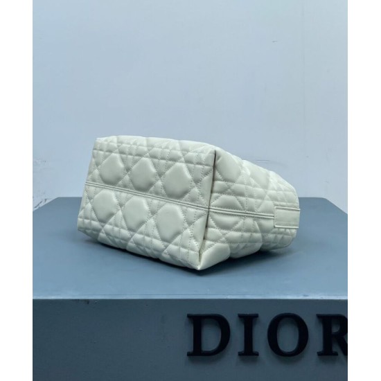 Replica Christian Dior Borsa Dior Toujours piccola/media crema Replica Christian Dior Borsa Dior Toujours piccola/media crema