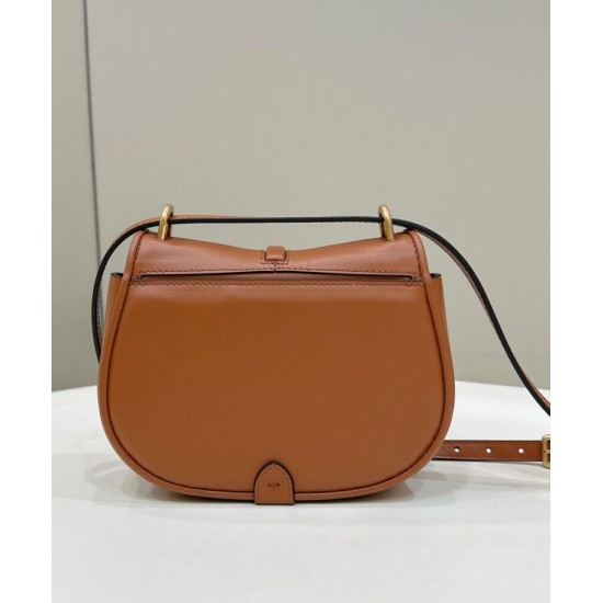 Replica Borsa Fendi C'mon Small Satchel con curvatura 8BS082 Caffè Replica Borsa Fendi C'mon Small Satchel con curvatura 8BS082 Caffè