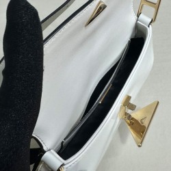 Borsa a tracolla Prada in pelle spazzolata 1BD345 Bianca