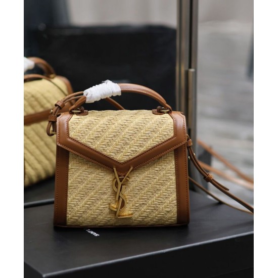 Replica Borsa YSL Saint Laurent Cassandra Mini Top Handle in rafia e pelle conciata al vegetale Caffè Replica Borsa YSL Saint Laurent Cassandra Mini Top Handle in rafia e pelle conciata al vegetale Caffè
