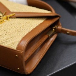 Borsa YSL Saint Laurent Cassandra Mini Top Handle in rafia e pelle conciata al vegetale Caffè