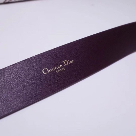 Replica Cintura Dior Diorquake 35MM Bordeaux Replica Cintura Dior Diorquake 35MM Bordeaux