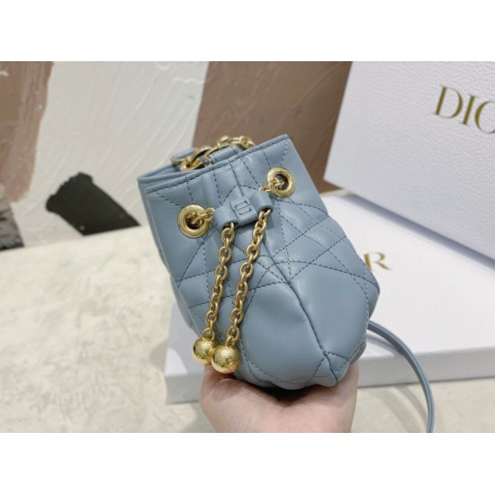 Replica Borsa Dior Ammi Piccola Macrocannage Blu Replica Borsa Dior Ammi Piccola Macrocannage Blu