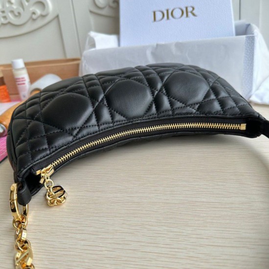 Replica Borsa a tracolla Dior CD Lounge Pelle di agnello macrocannage nera Replica Borsa a tracolla Dior CD Lounge Pelle di agnello macrocannage nera