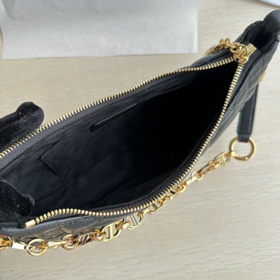 Replica Borsa a tracolla Dior CD Lounge Pelle di agnello macrocannage nera Replica Borsa a tracolla Dior CD Lounge Pelle di agnello macrocannage nera