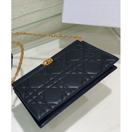 Replica Pochette Christian Dior Caro Colle Noire con borsa a catena Replica Pochette Christian Dior Caro Colle Noire con borsa a catena