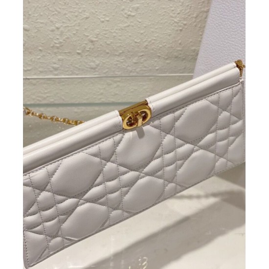 Replica Pochette Christian Dior Caro Colle Noire con borsa a catena Replica Pochette Christian Dior Caro Colle Noire con borsa a catena