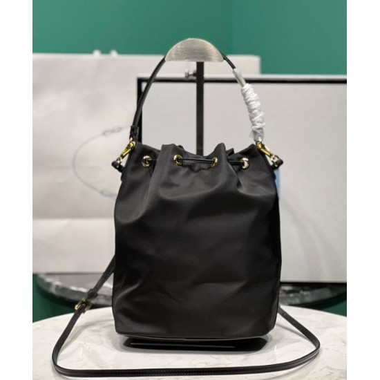 Replica Borsa Prada Re-Nylon e pelle spazzolata 1BH038 Nera