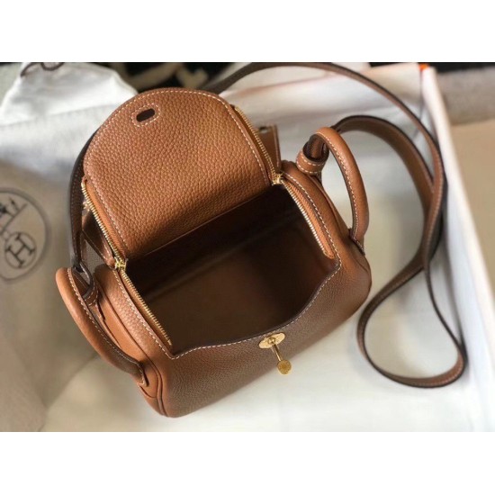 Replica Borsa Hermes Lindy Mini Clemence in pelle di vitello dorata Replica Borsa Hermes Lindy Mini Clemence in pelle di vitello dorata