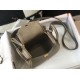 Replica Borsa Hermes Lindy Mini Taupe Clemence in pelle di vitello Replica Borsa Hermes Lindy Mini Taupe Clemence in pelle di vitello