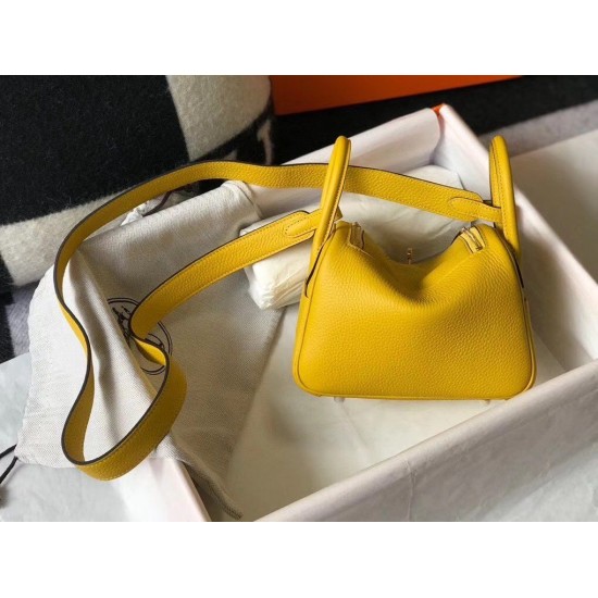 Replica Borsa Hermes Lindy Mini Clemence in pelle di vitello gialla Replica Borsa Hermes Lindy Mini Clemence in pelle di vitello gialla