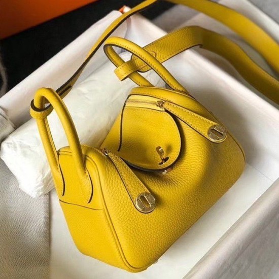 Replica Borsa Hermes Lindy Mini Clemence in pelle di vitello gialla Replica Borsa Hermes Lindy Mini Clemence in pelle di vitello gialla