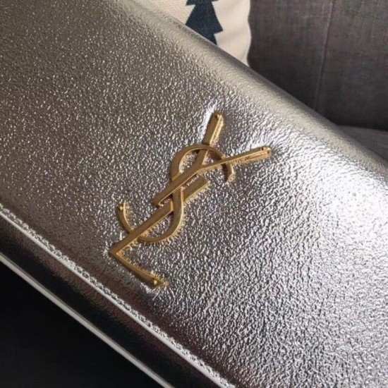 Replica Clutch YSL Saint Laurent Classic Argento Replica Clutch YSL Saint Laurent Classic Argento