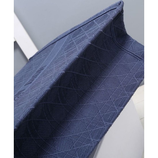 Replica Christian Dior Cannage Embroidery Dior Book Tote Borse Blu scuro Replica Christian Dior Cannage Embroidery Dior Book Tote Borse Blu scuro