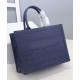 Replica Borsa tote Christian Dior piccola Dior Book Blu scuro Replica Borsa tote Christian Dior piccola Dior Book Blu scuro