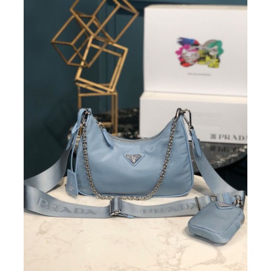 Replica Borsa a tracolla Prada Re-Edition 2005 in nylon Azzurro
