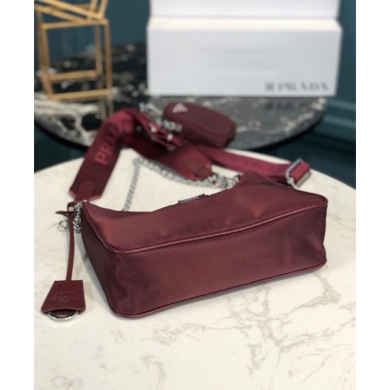 Replica Borsa a tracolla Prada Re-Edition 2005 in nylon Mauve