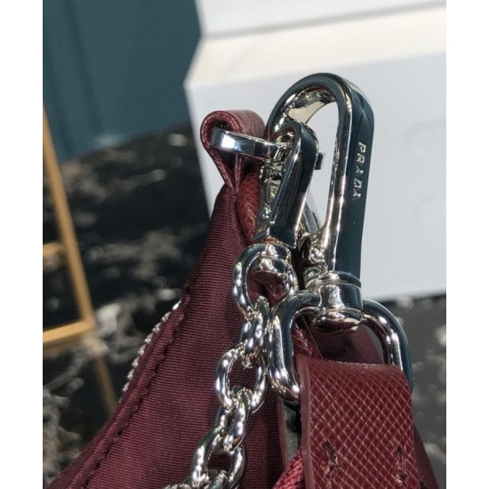 Replica Borsa a tracolla Prada Re-Edition 2005 in nylon Mauve