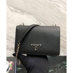 Borsa a tracolla Prada in nylon e pelle Saffiano