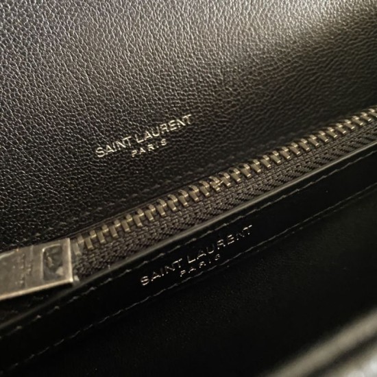 Replica Borsa a tracolla YSL Saint Laurent Medium Envelope Kate Chain Mix Matelasse Nero Argento