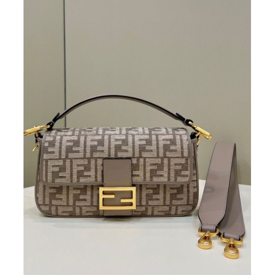Replica Fendi Baguette 8BR6009 Grigio Replica Fendi Baguette 8BR6009 Grigio